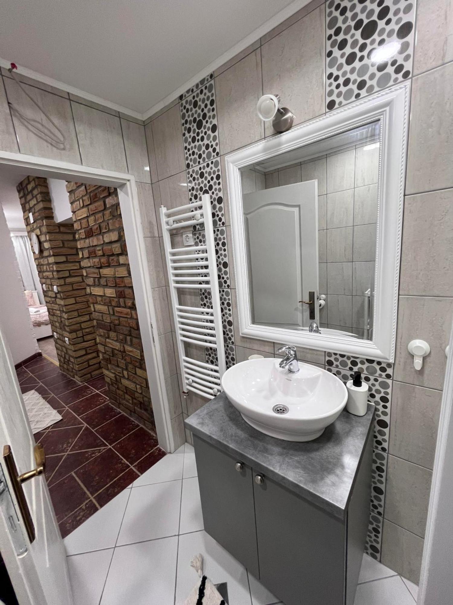 Guest House Lila Sombor Exterior photo