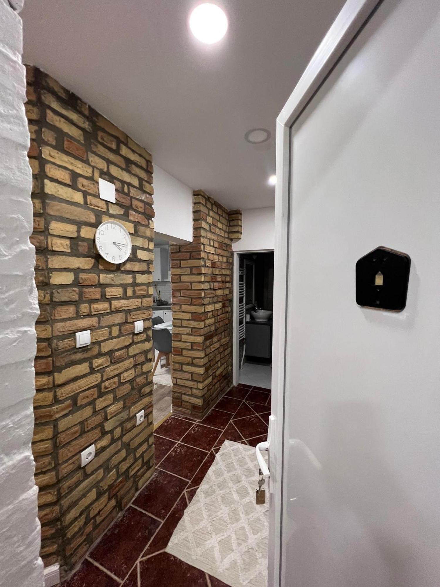 Guest House Lila Sombor Exterior photo